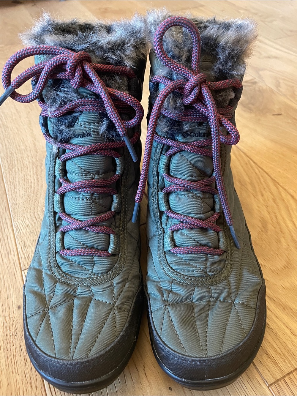 Columbia Olive Green Quilted Winter Boots with Burgundy Laces
